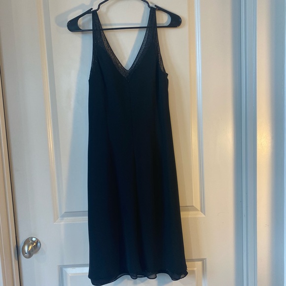 Evan-Picone Black Sleeveless V-neck Beaded sheer Appliqué Front, size 12 - Picture 8 of 10